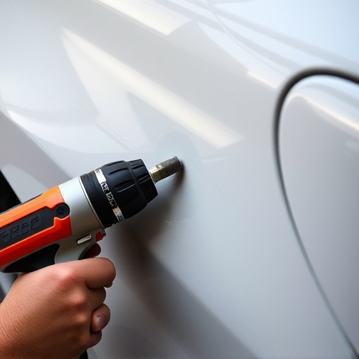 dent-removal-tools-640x480-28223607.jpeg