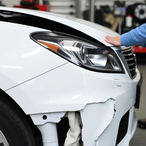 car-collision-repair-640x480-39480742.jpeg