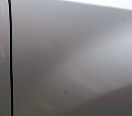 car-dent-repair-640x480-29908672.jpeg
