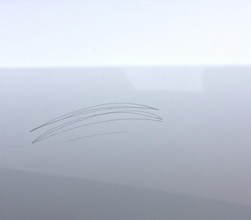car-scratch-repair-640x480-23980484.jpeg